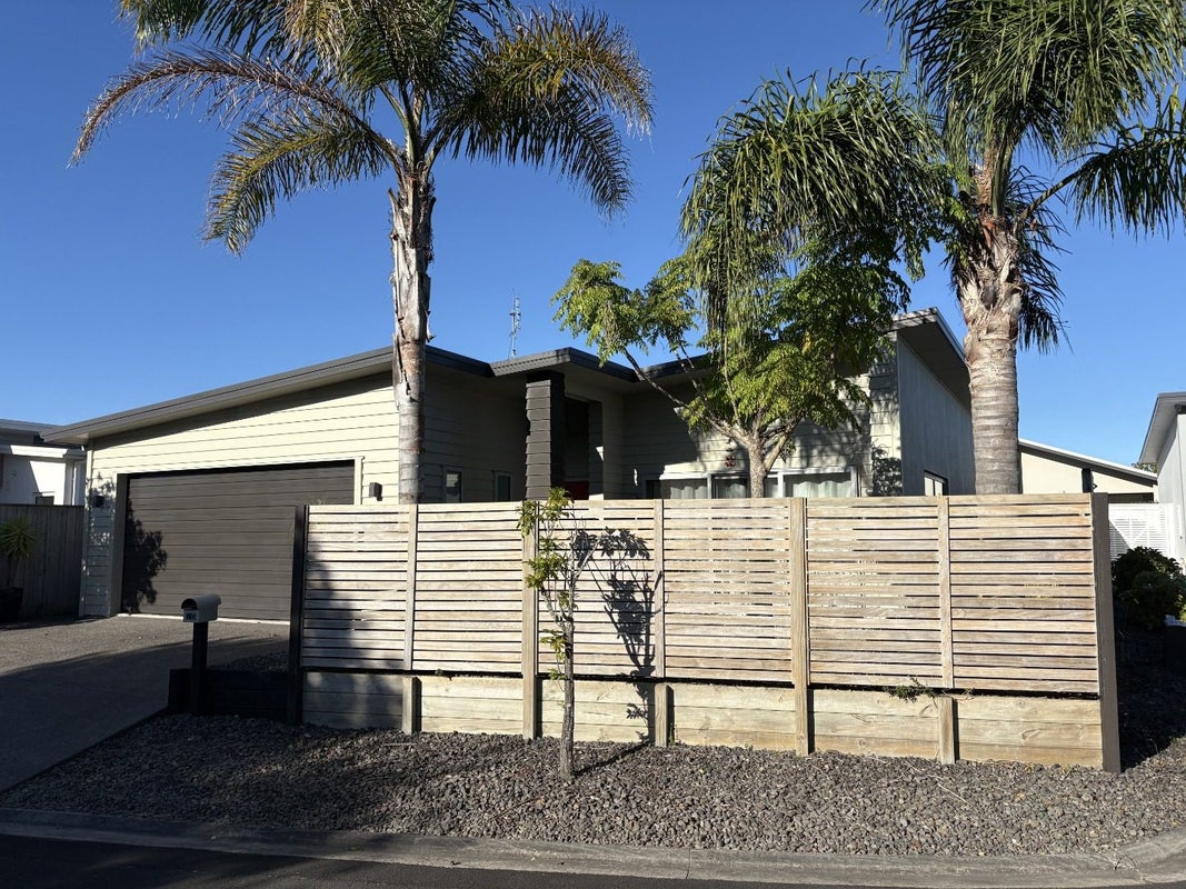 16 Jude Way, Brookfield, Tauranga - Carousel 1