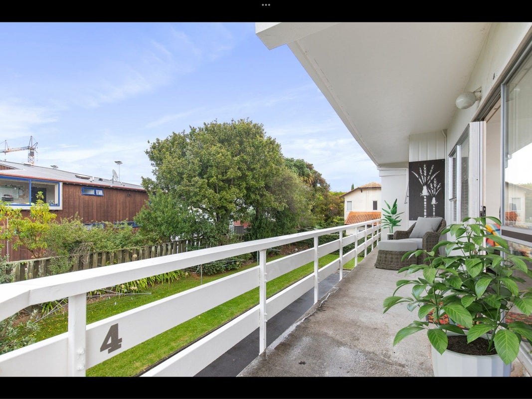 4/9 Marau Crescent, Mission Bay, Auckland - Carousel 11
