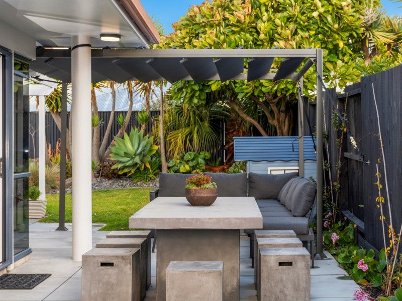 46 Katerini Grove, Papamoa Beach, Papamoa - Carousel 1