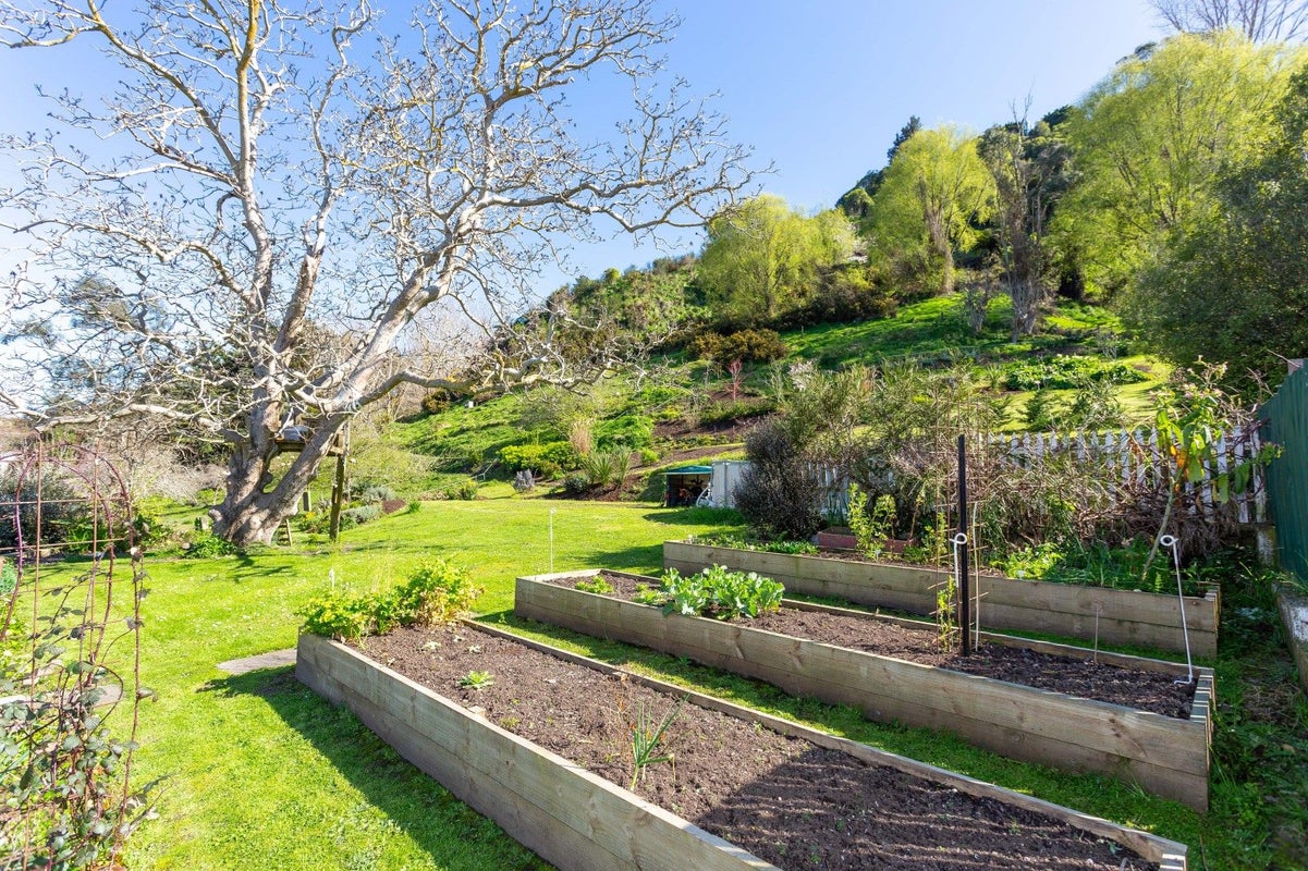 84 Paterson Street, Aramoho, Whanganui - Carousel 2