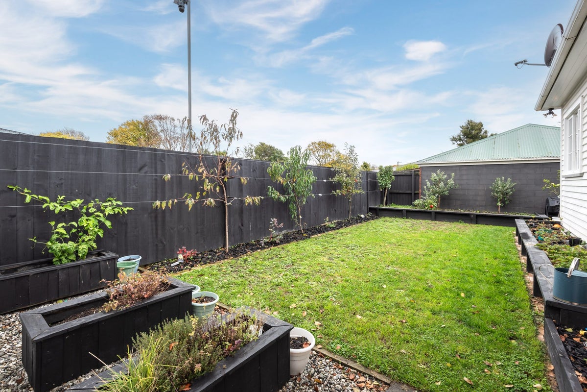 1/8 Simeon Street, Spreydon, Christchurch - Carousel 2
