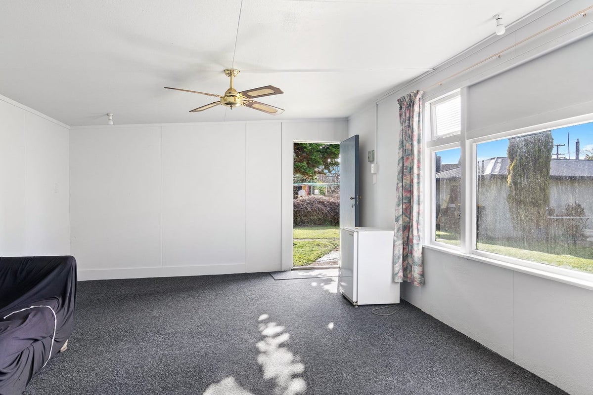 244 Umukuri Road, Brooklyn - Carousel 16