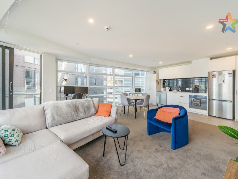 1003/160 Victoria Street, Te Aro, Wellington - Carousel 1
