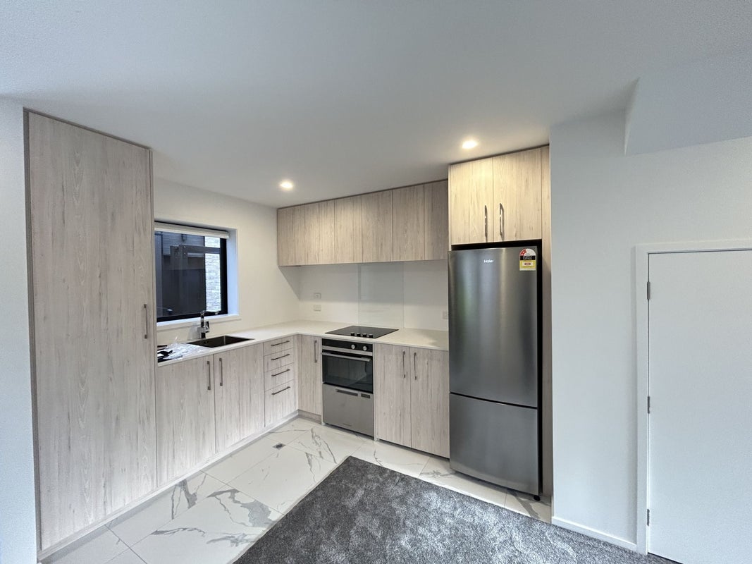 6/3 Shearer Avenue, Papanui, Christchurch - Carousel 2