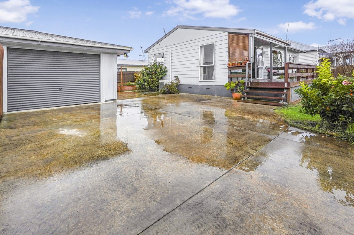1A Ramsay Street, Frankton, Hamilton - Carousel 2