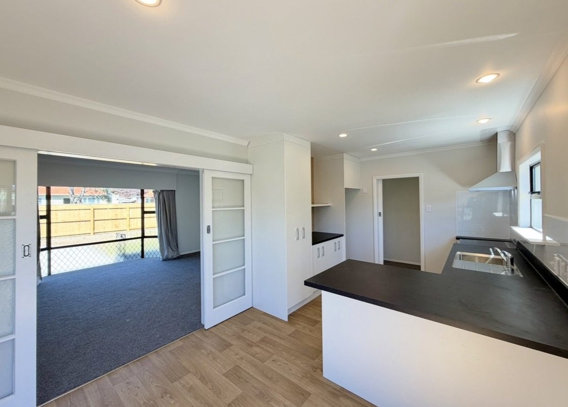 257 College Street, West End, Palmerston North - Carousel 2