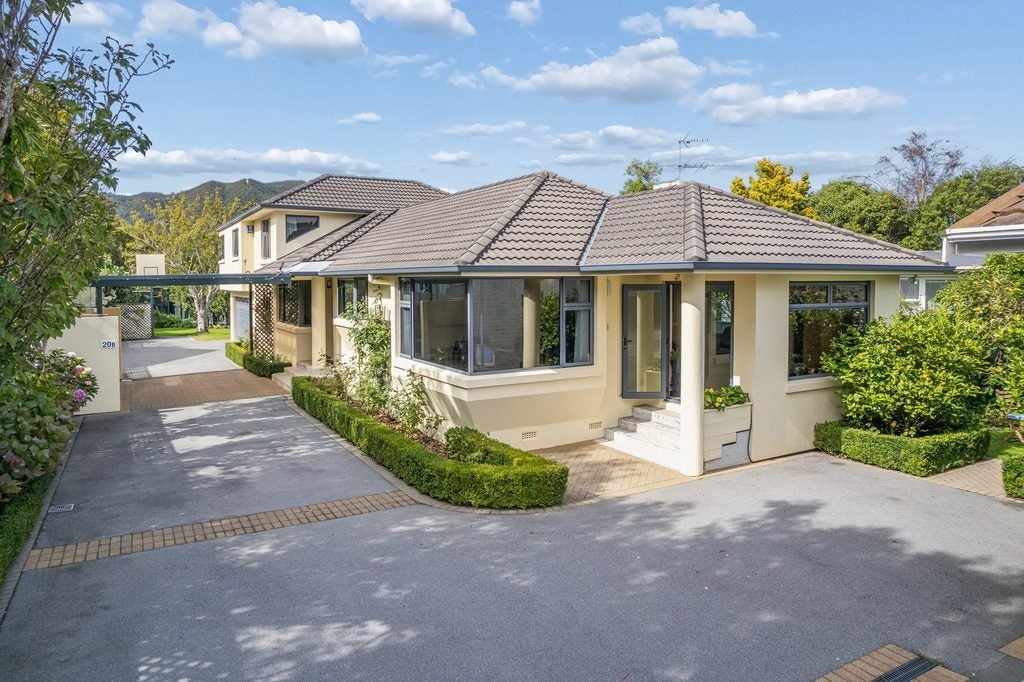 20B Witako Street, Epuni, Lower Hutt - Carousel 1