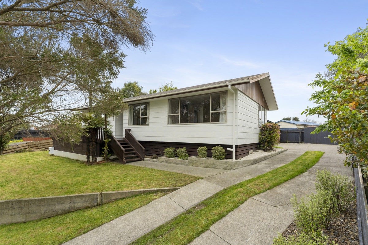 3 Grant Place, Awapuni, Palmerston North - Carousel 2