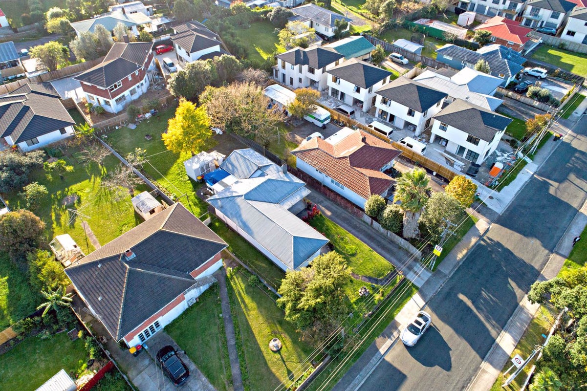 21 Kerrydale Road, Manurewa, Auckland - Carousel 2