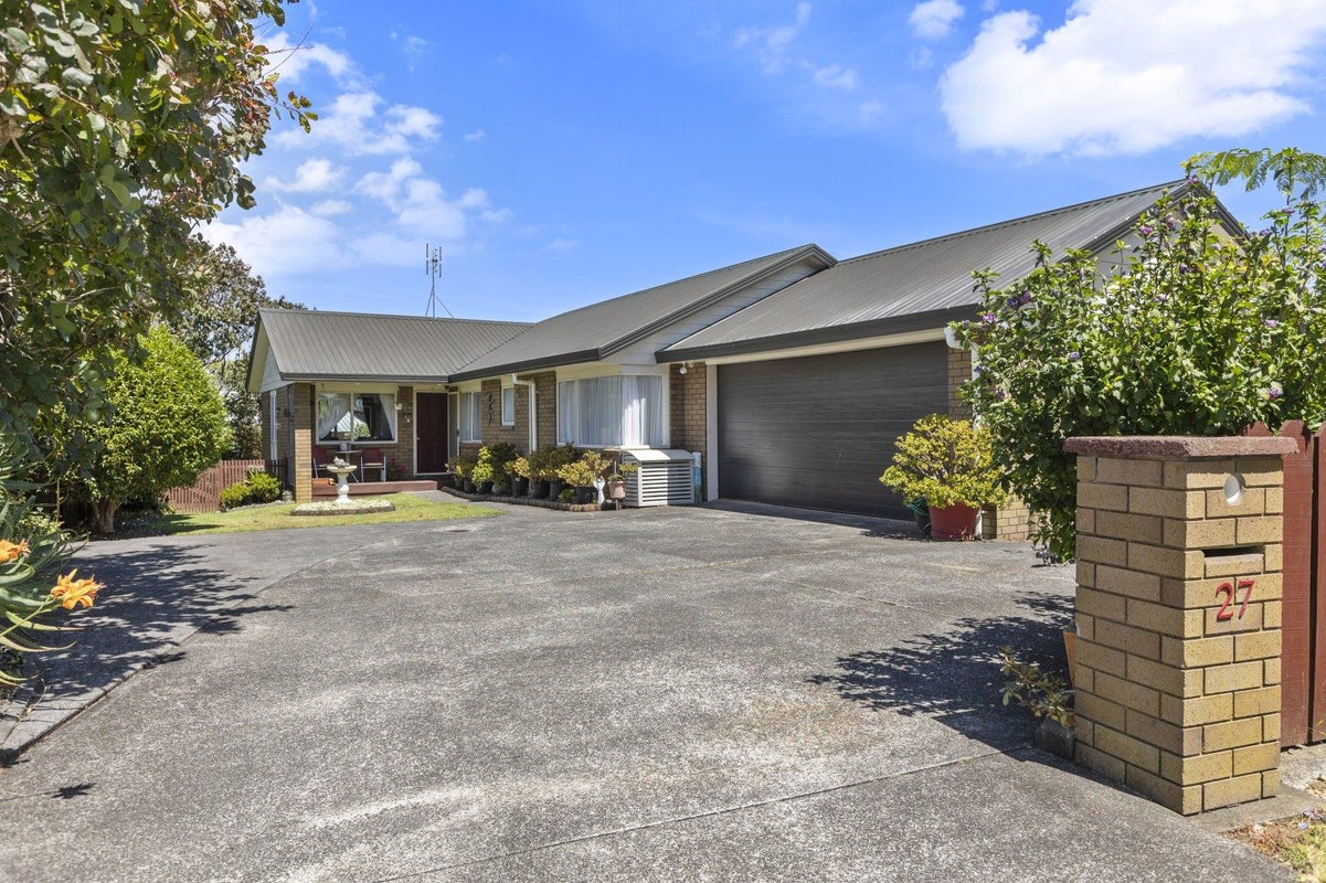 27 Brookesmith Drive, Waiuku, Waiuku - Carousel 24