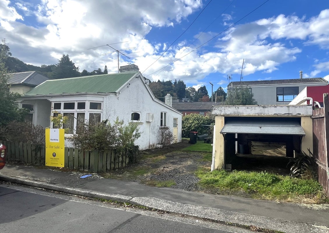 8 Cornhill Street, North East Valley, Dunedin - Carousel 1
