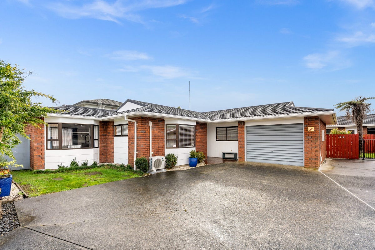 5B Mair Street, Regent, Whangarei - Carousel 1