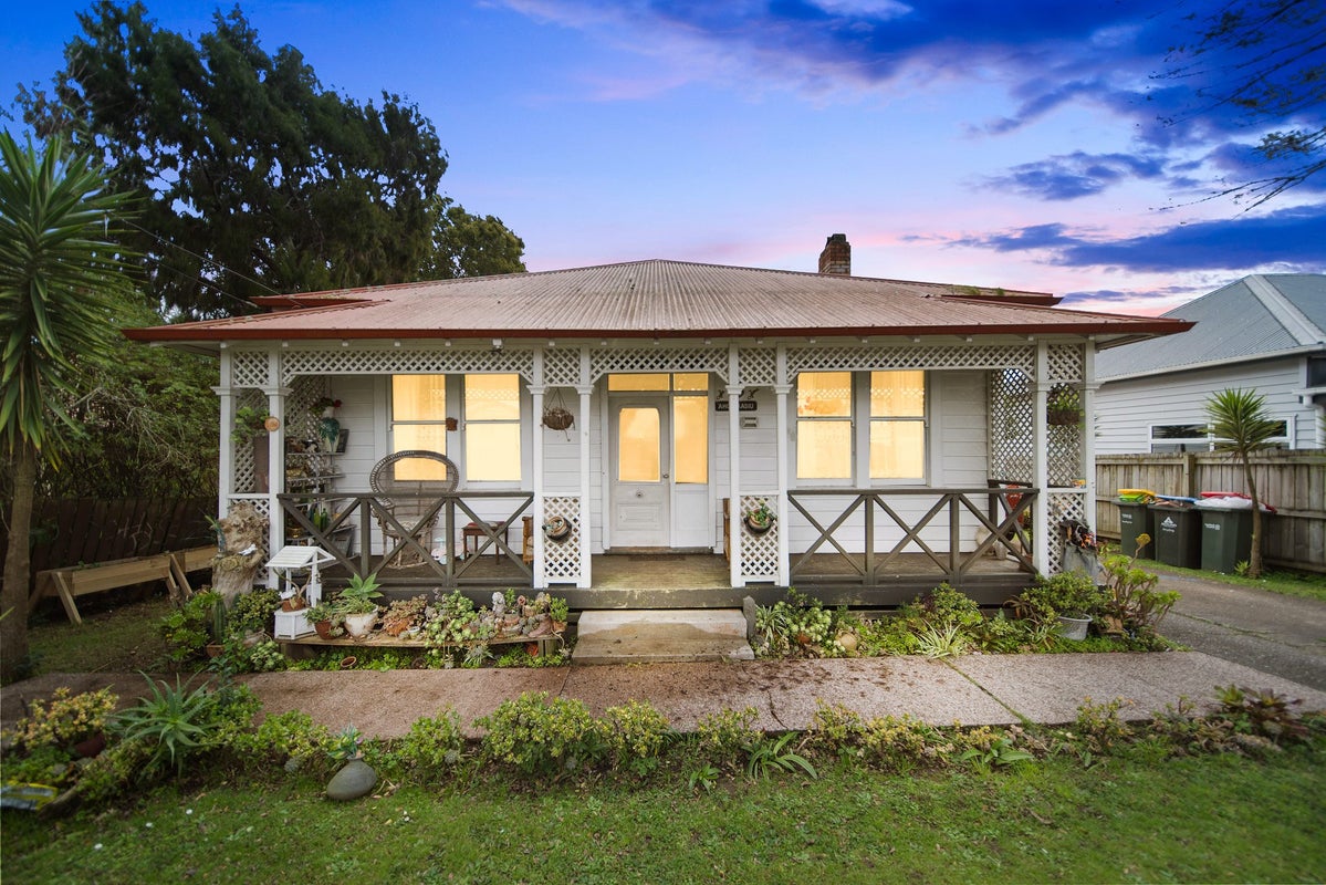 60 Princes Street, Otahuhu, Auckland - Carousel 2