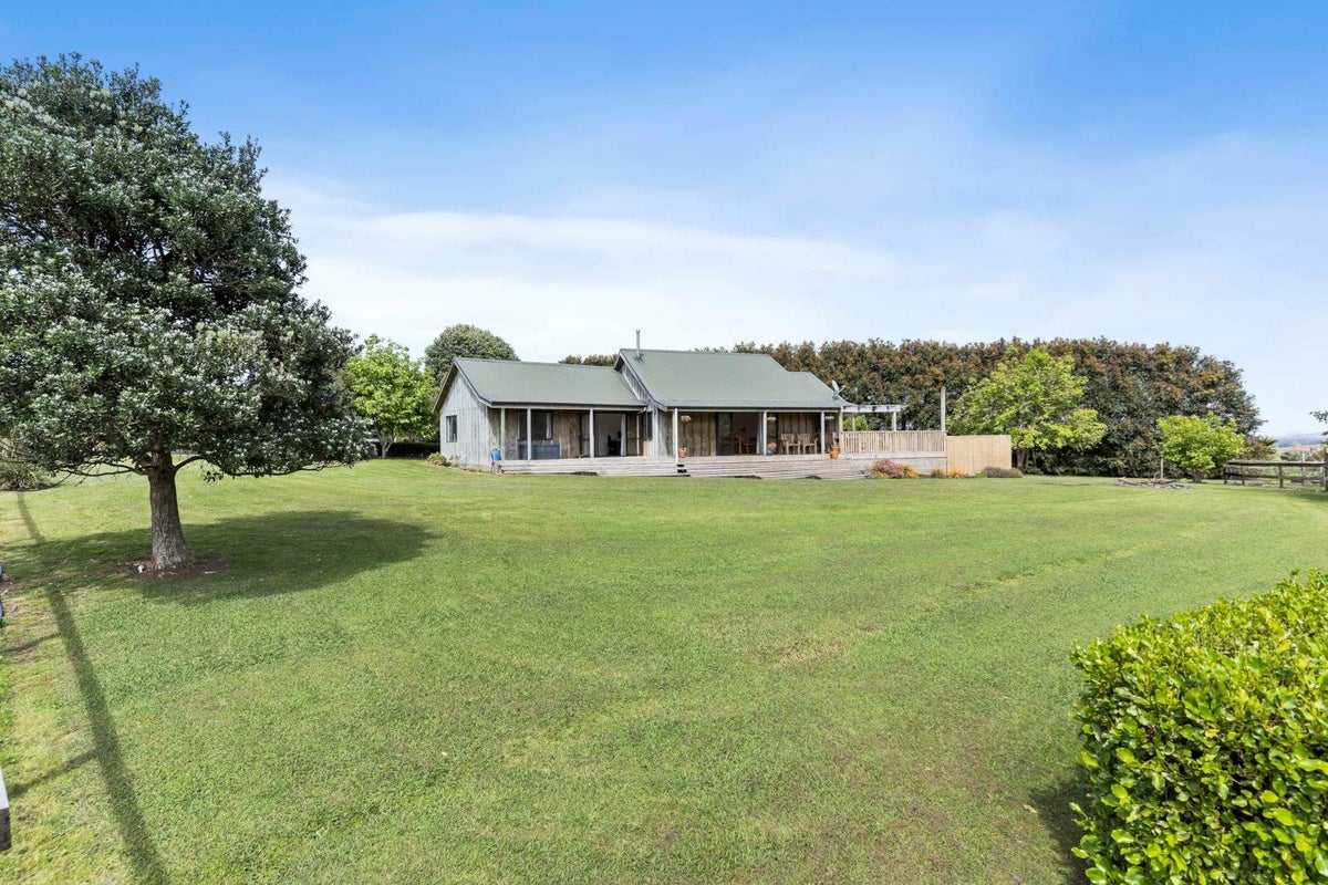 19A Percy Graham Drive, Tuakau - Carousel 32