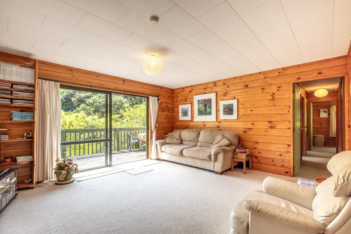 3 View Road, Ostend, Waiheke Island - Carousel 2