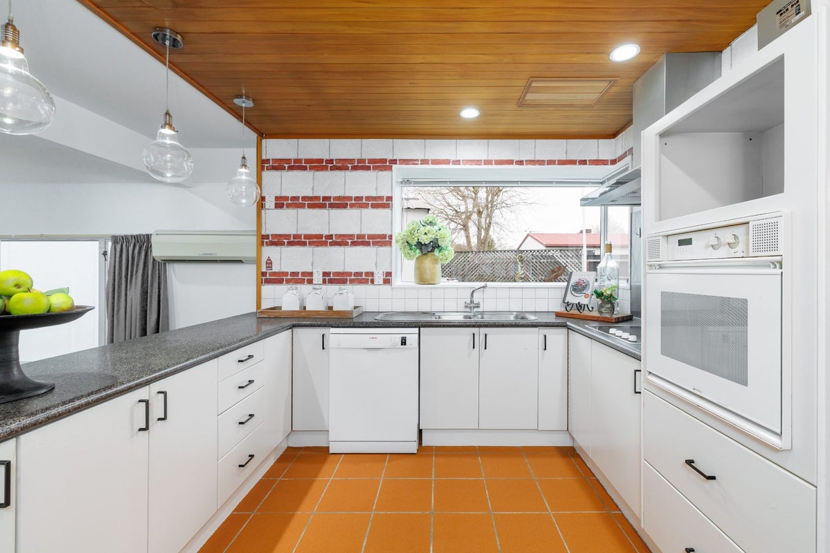 158A Condell Avenue, Papanui, Christchurch - Carousel 2