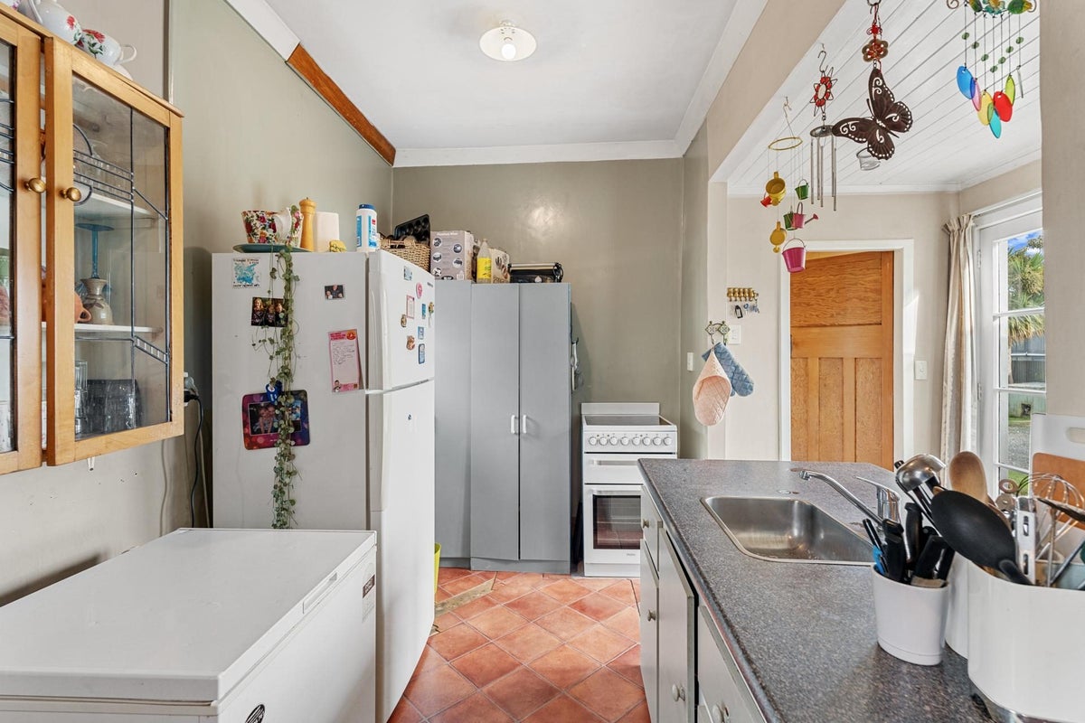 57 Conyers Street, Georgetown, Invercargill - Carousel 2