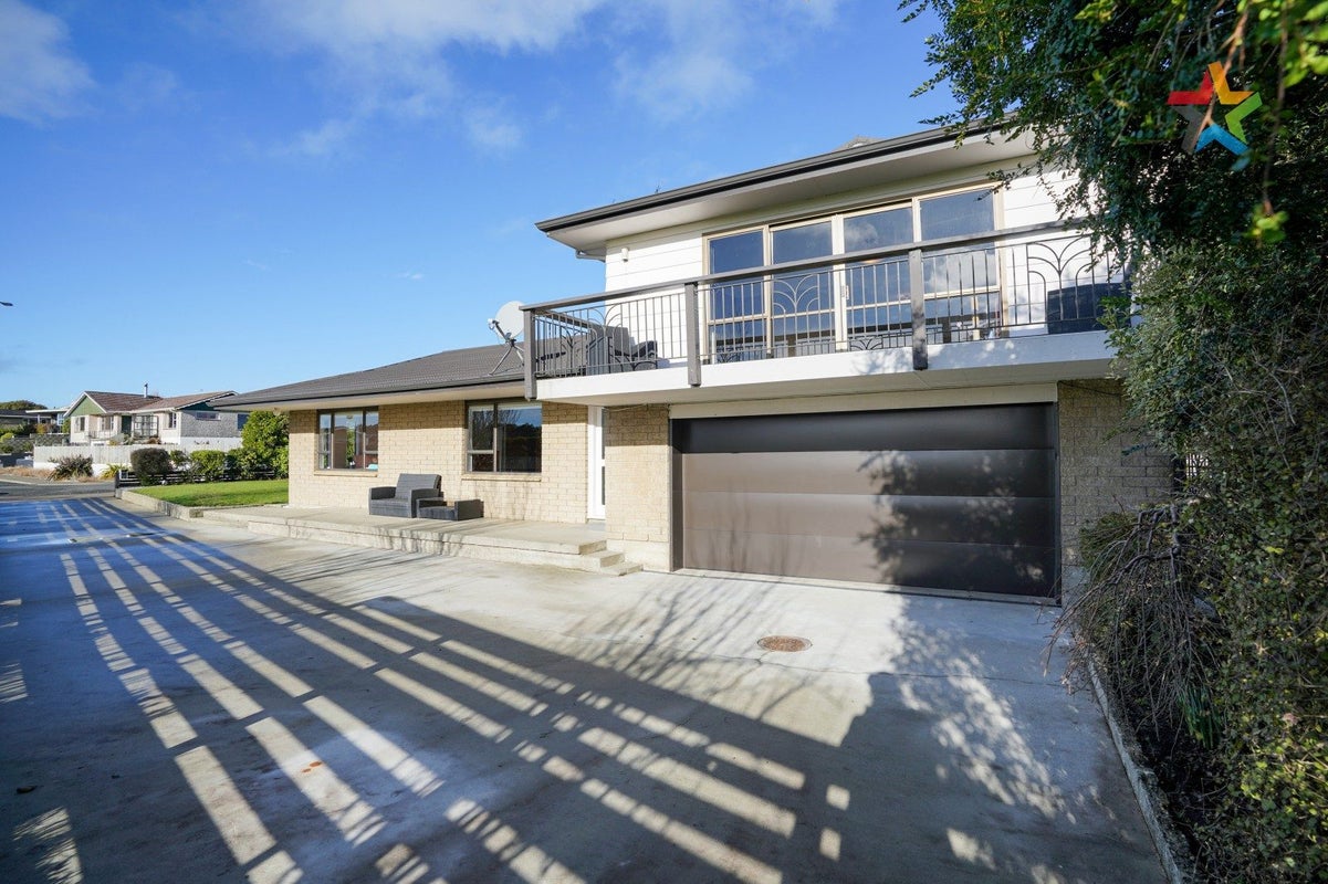 33 Ascot Terrace, Kingswell, Invercargill - Carousel 1