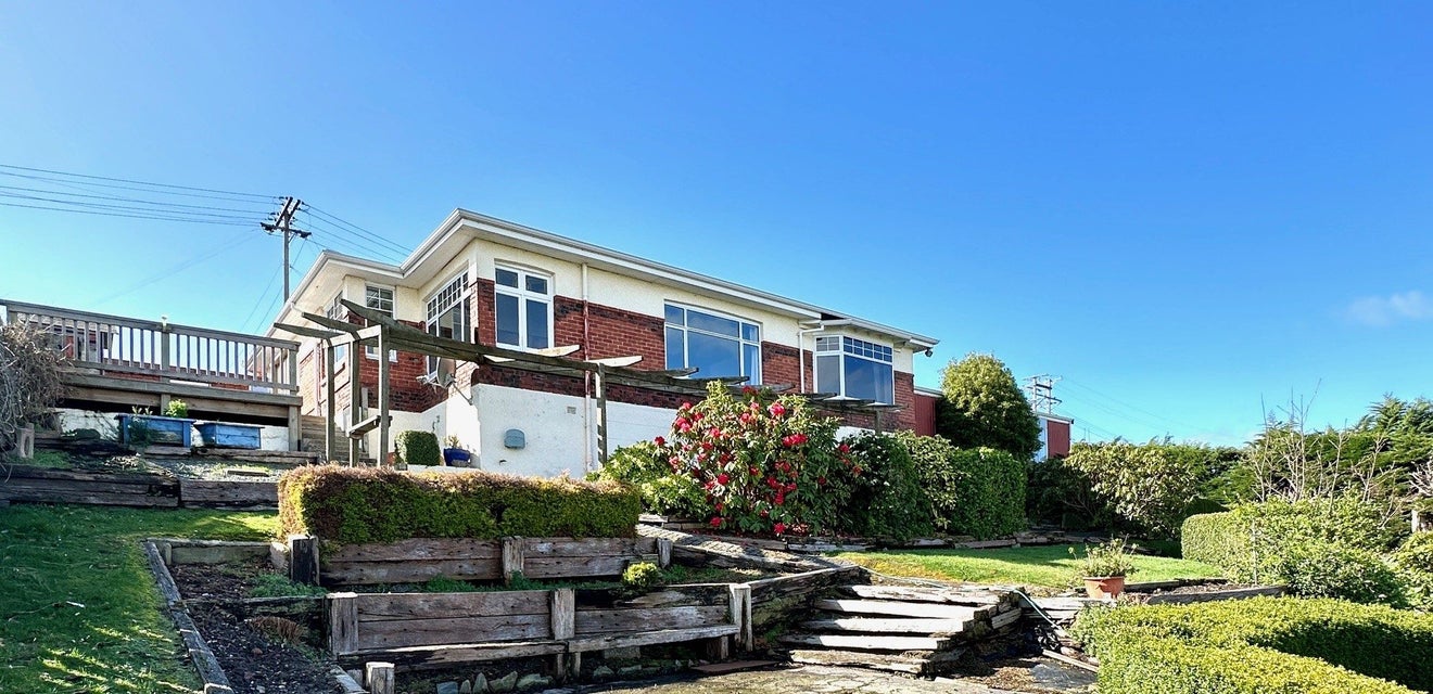 14 Lowestoft Street, Balclutha - Carousel 1