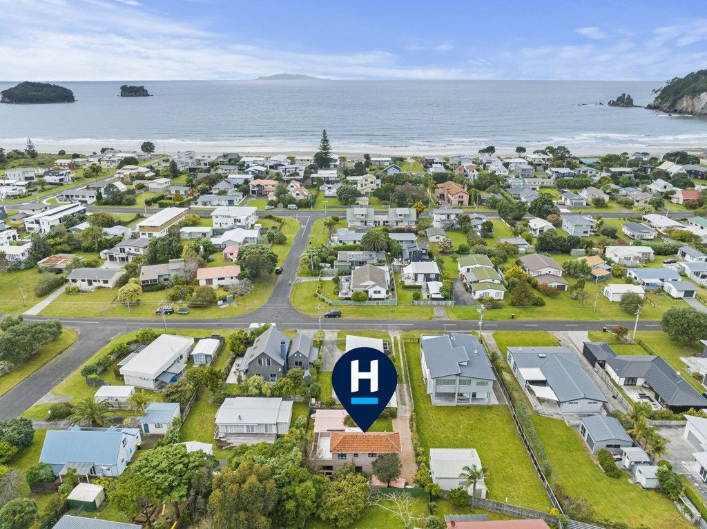 215B Given Avenue, Whangamata, Whangamata - Carousel 1