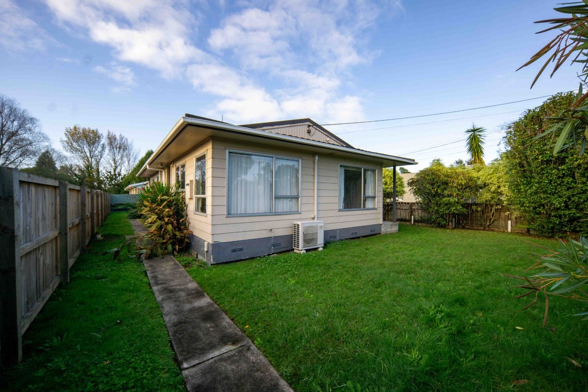 15A Ellicott Road, Nawton, Hamilton - Carousel 1