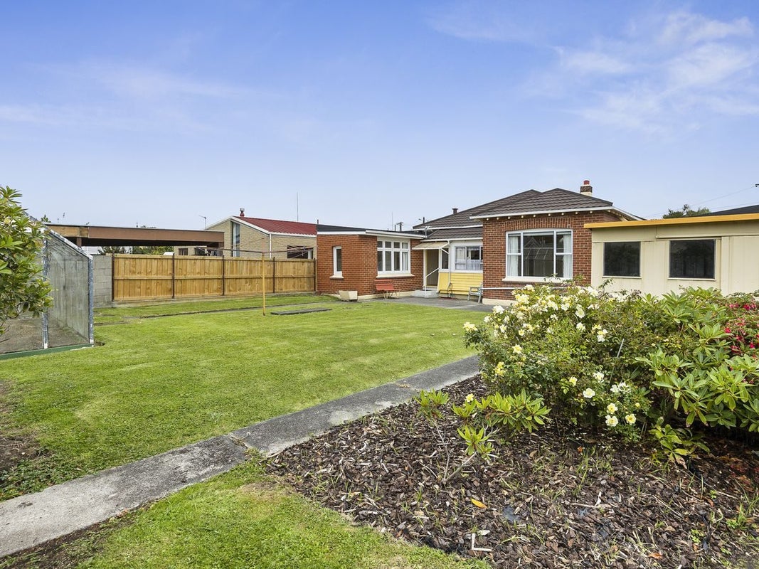 11 Begg Street, Saint Kilda, Dunedin - Carousel 2