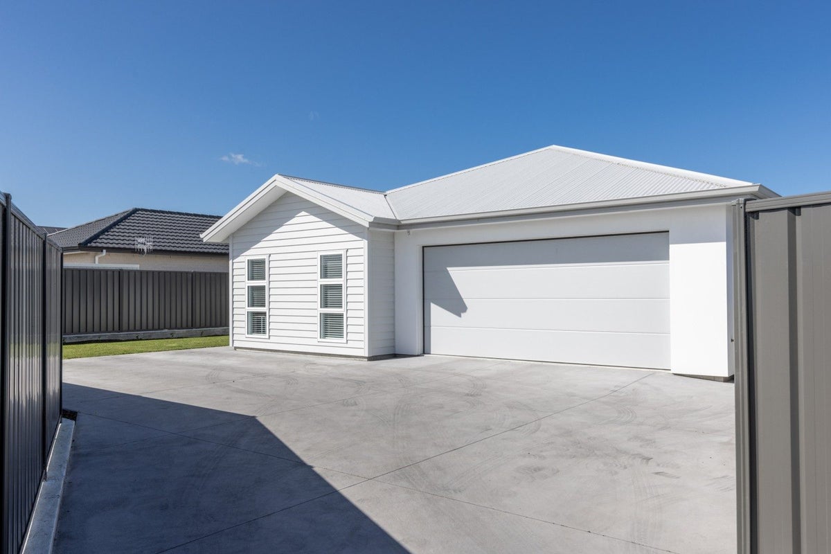 10 Whangaehu Place, Awatoto, Napier - Carousel 19