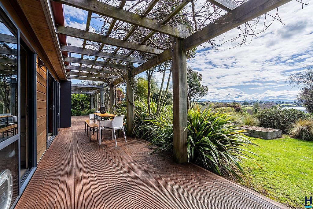5 Hoddy Road, Redwood Valley - Carousel 1