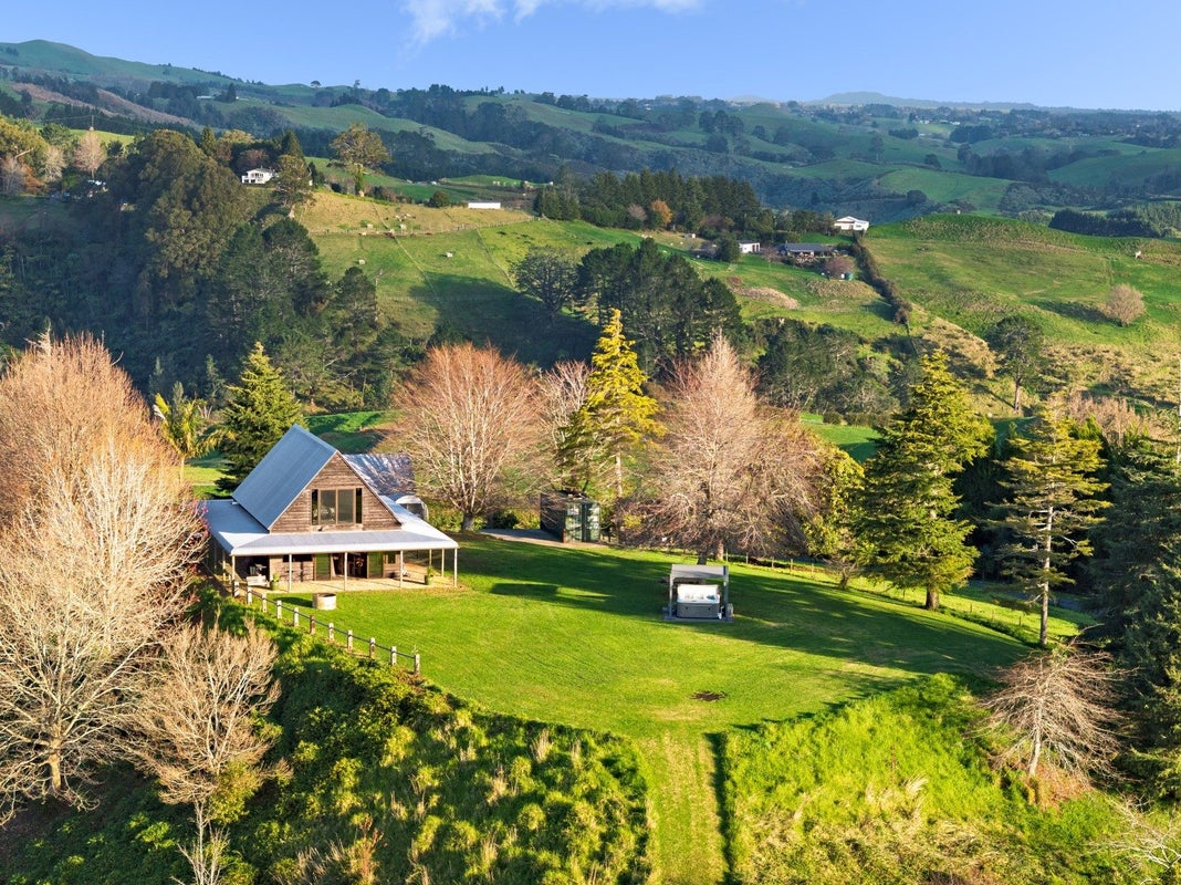 80B Neewood Road, Ohauiti, Tauranga - Carousel 1