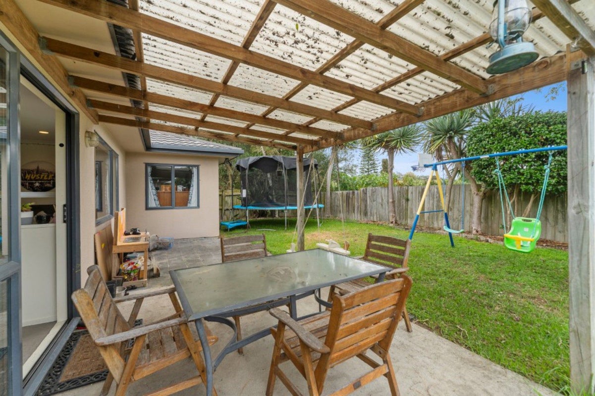 49 Solomon Street, Brookfield, Tauranga - Carousel 2