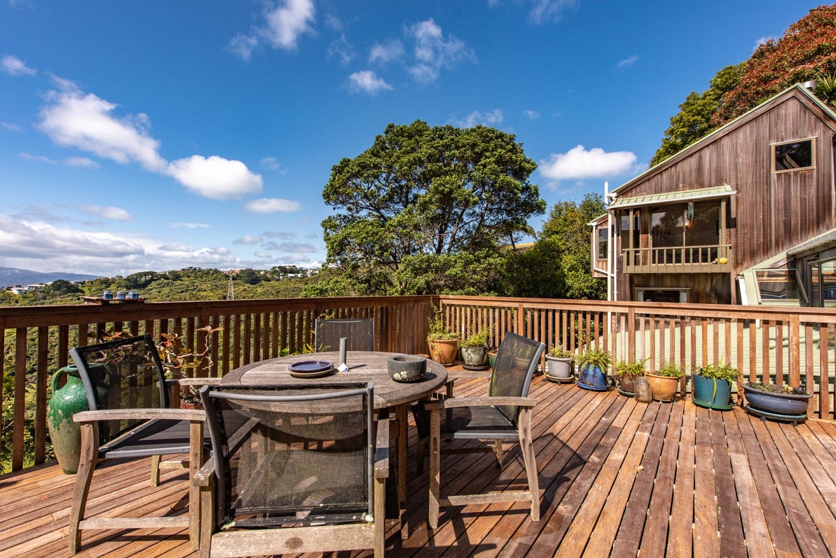 21 Broomhill Road, Highbury, Wellington - Carousel 2