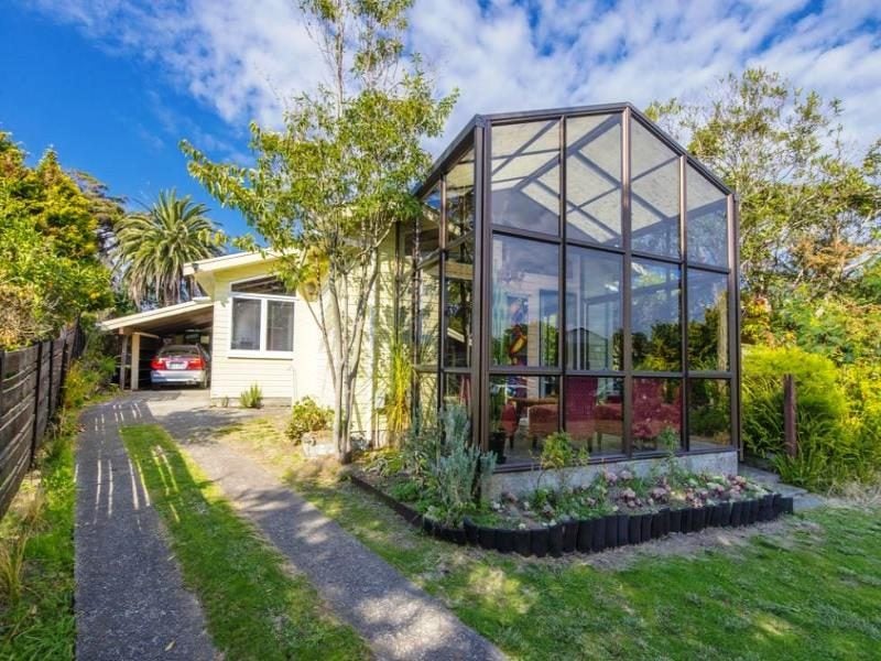 14 Callender Terrace, Paraparaumu Beach, Paraparaumu - Carousel 1