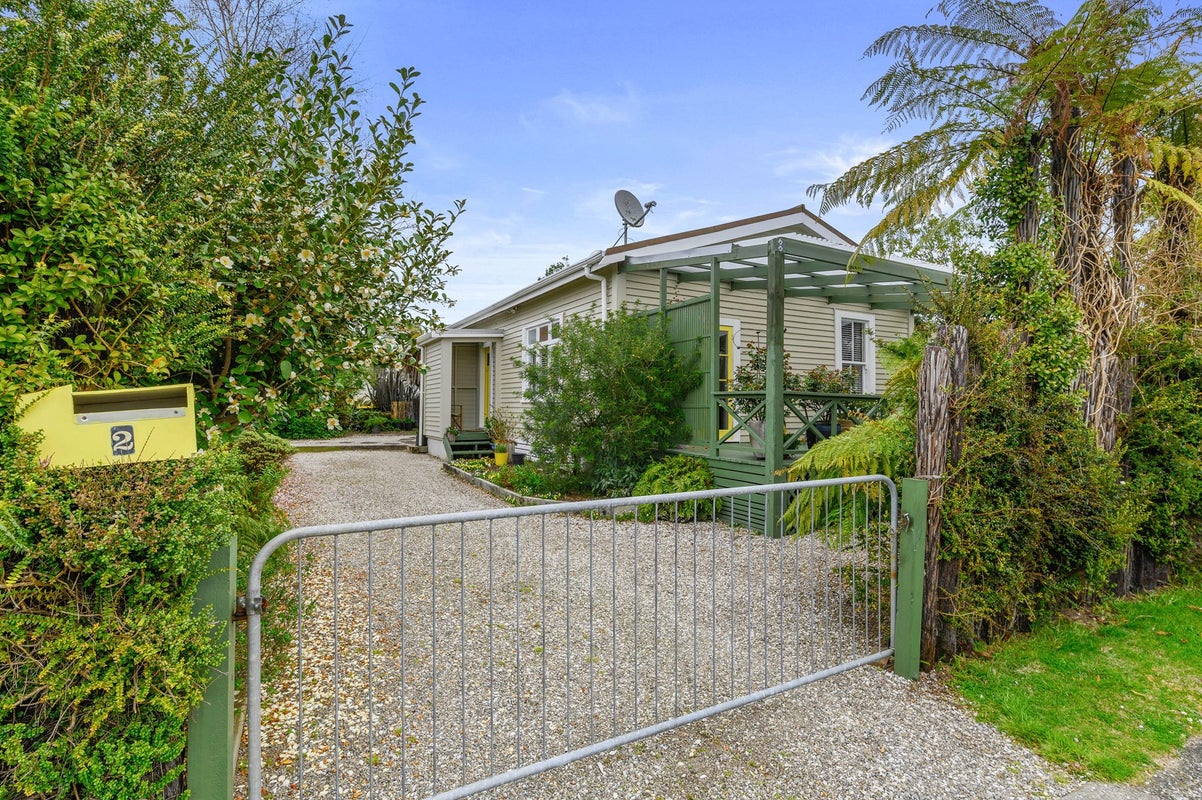 2 Rutland Street, Utuhina, Rotorua - Carousel 14