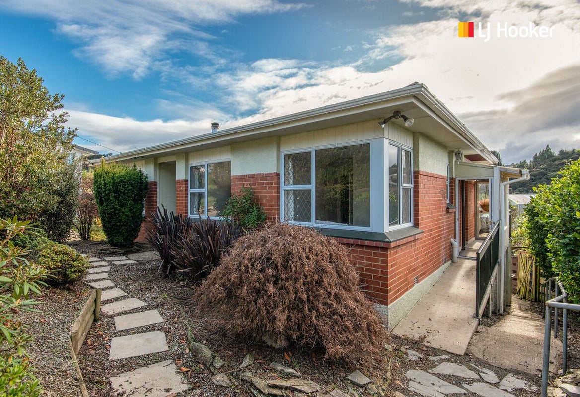 11 Martin Road, Fairfield, Dunedin - Carousel 19