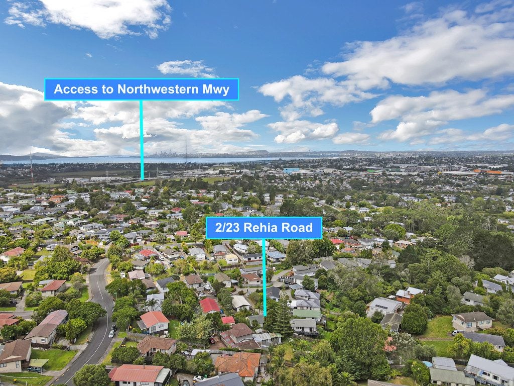 2/23 Rehia Road, Massey, Auckland - Carousel 21