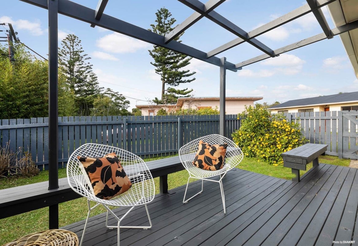 2/15 Margan Avenue, New Lynn, Auckland - Carousel 2