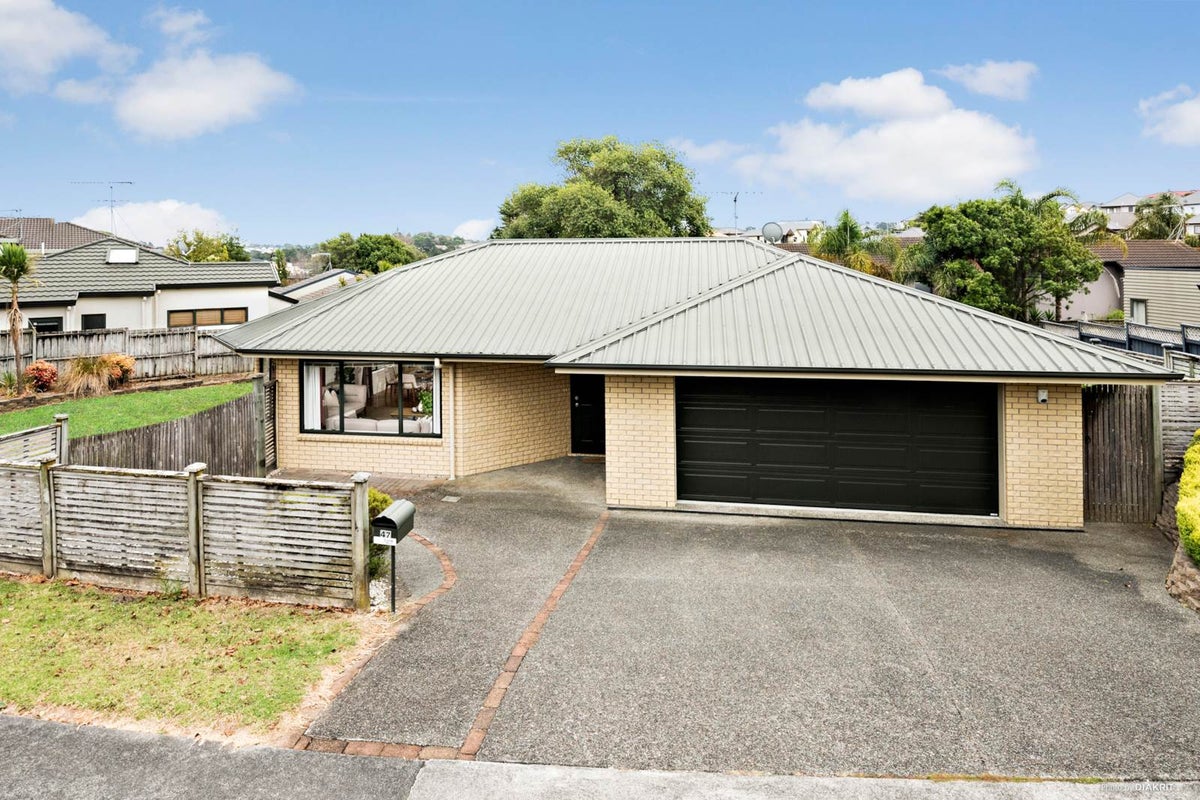 47 Ponderosa Drive, Oteha, Auckland - Carousel 1