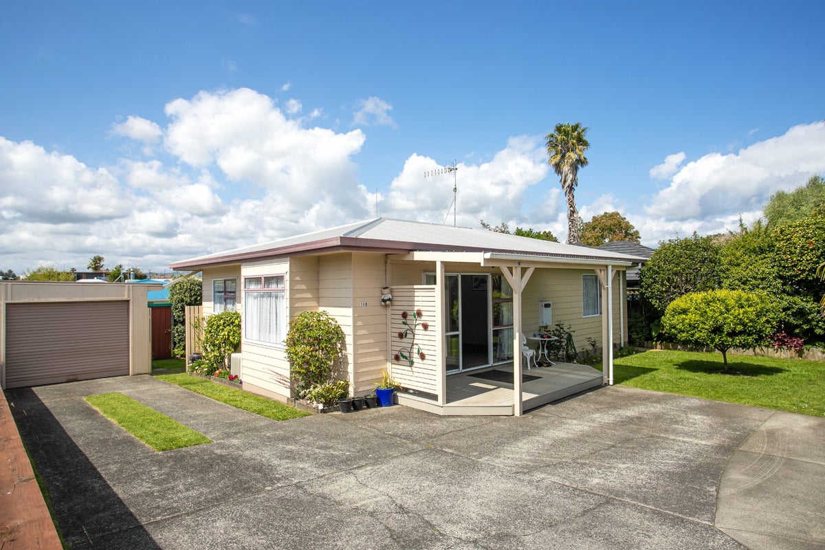 108 Hynds Road, Gate Pa, Tauranga - Carousel 1