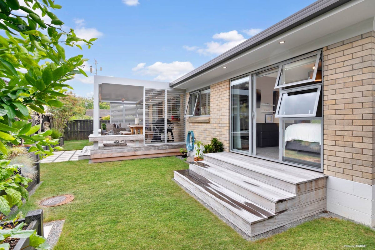 2/1A Pukehana Avenue, Epsom, Auckland - Carousel 2