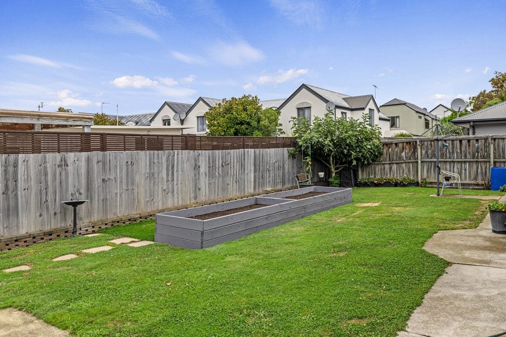 4/88 Sherborne Street, St Albans, Christchurch - Carousel 11