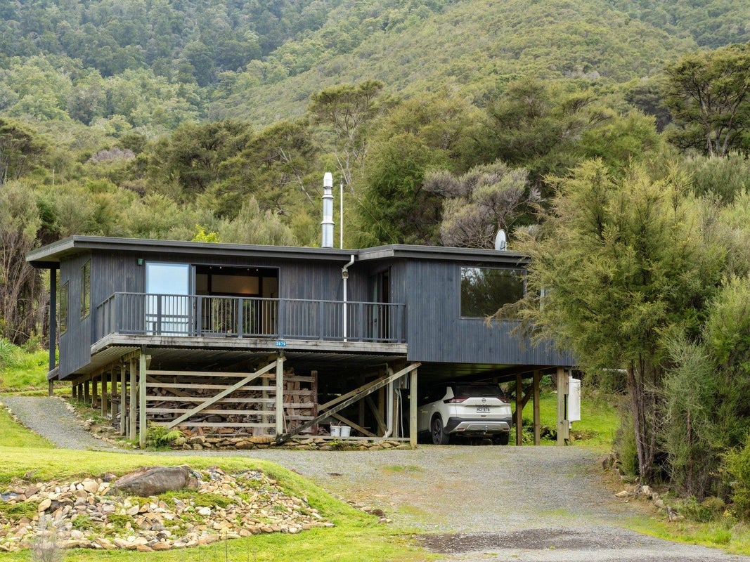 2679 Kaiuma Bay, KAIUMA BAY, HAVELOCK - Carousel 1
