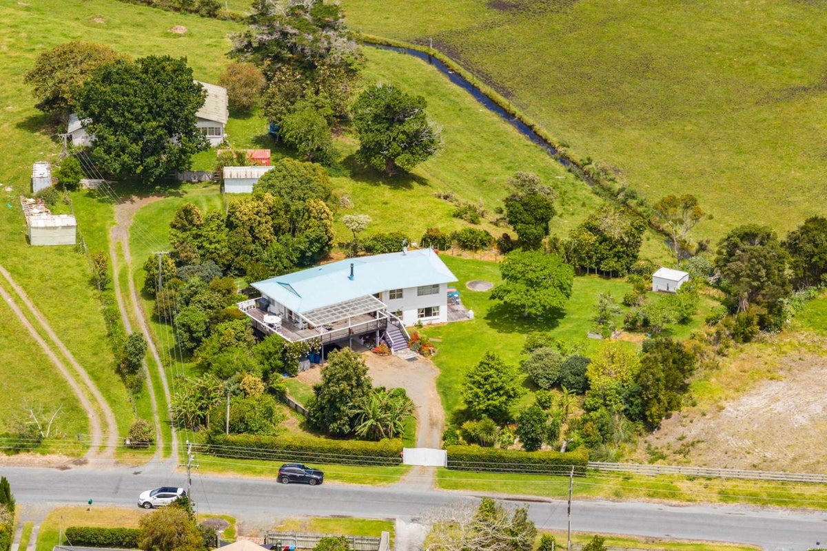 28 Pyle Road West, One Tree Point, Whangarei - Carousel 2