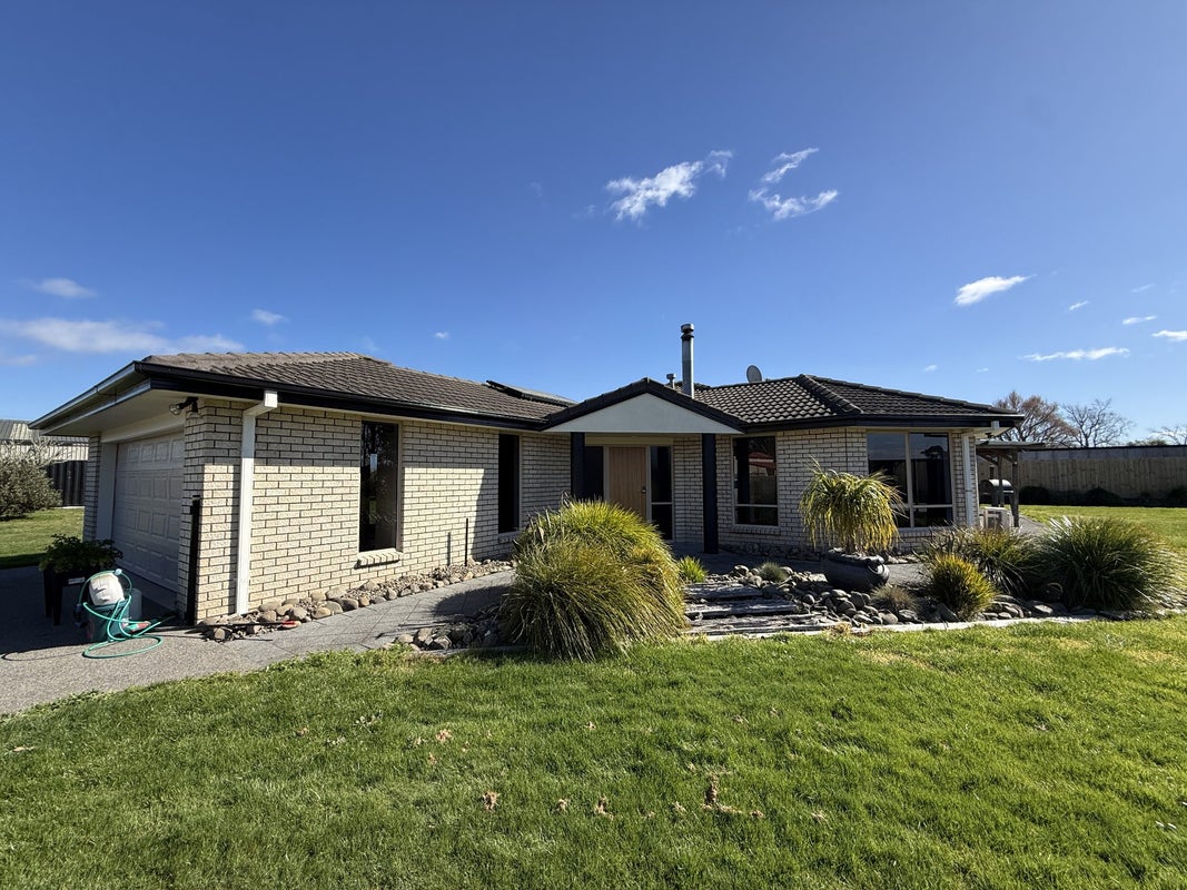 154 Thornton Road, Thornton, Whakatane - Carousel 2