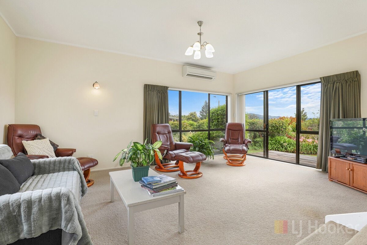2 Brundon Place, Lynmore, Rotorua - Carousel 1