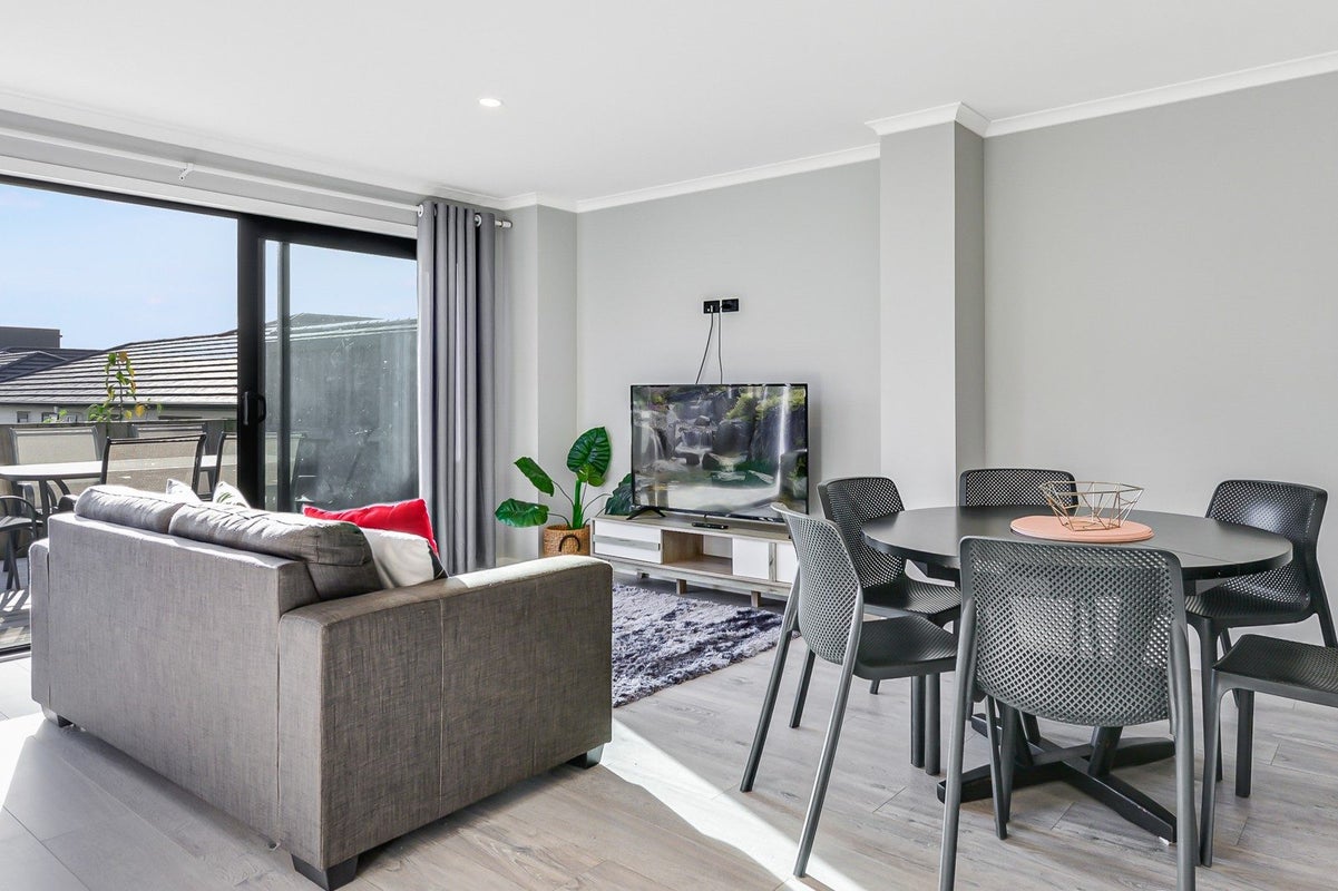 2/38 Maanihi Drive, Rototuna North, Hamilton - Carousel 26