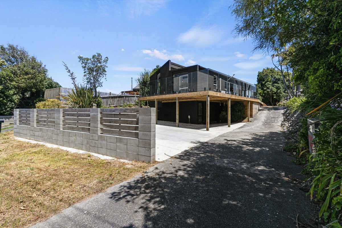 146 Mount View Road, Bastia Hill, Whanganui - Carousel 1
