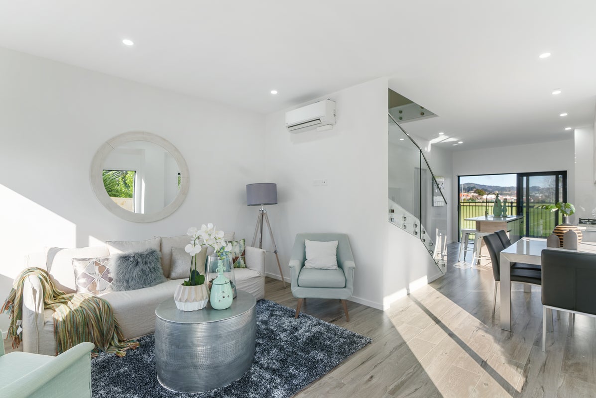15F Arney Road, Ranui, Auckland - Carousel 1