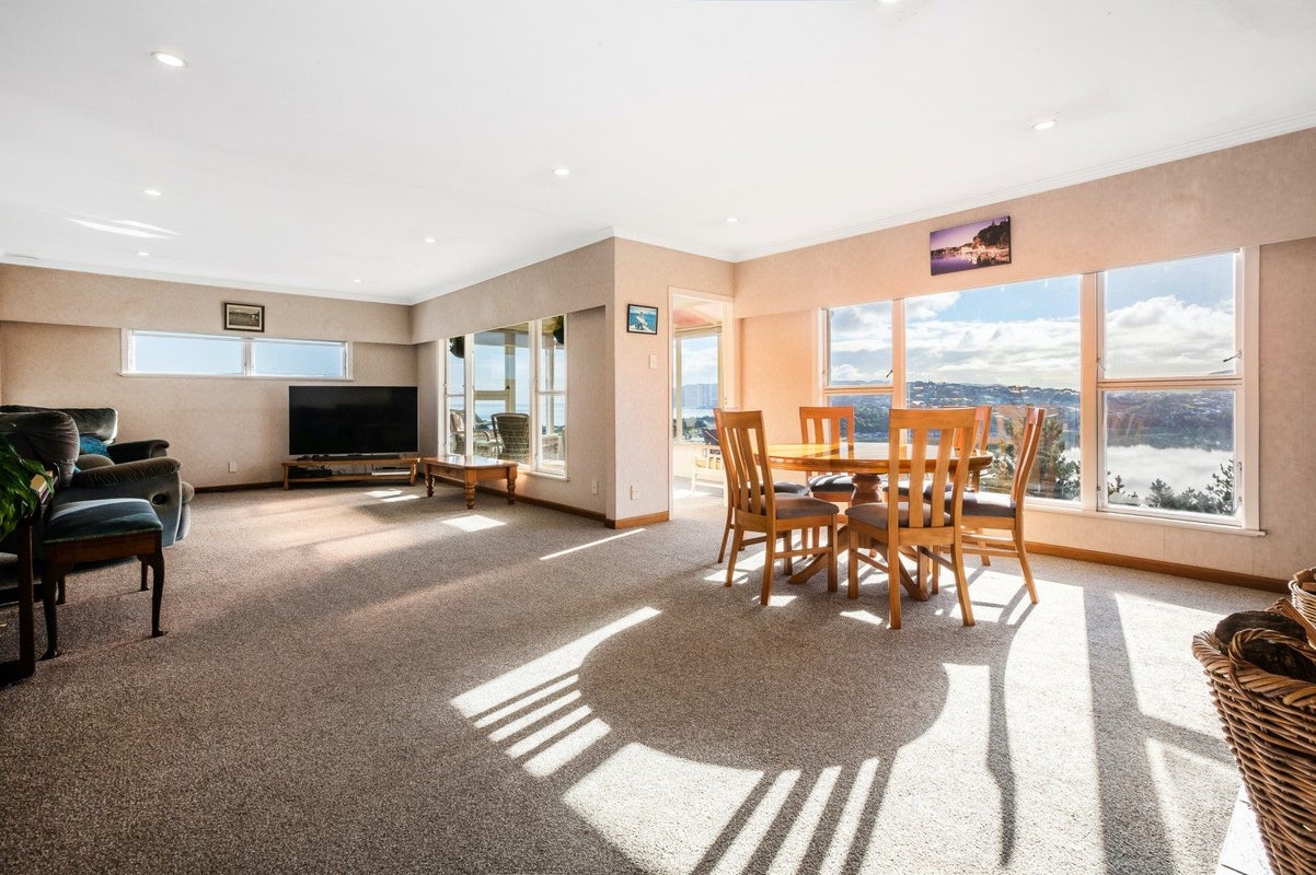 48 Kiriwai Road, Paremata, Porirua - Carousel 2
