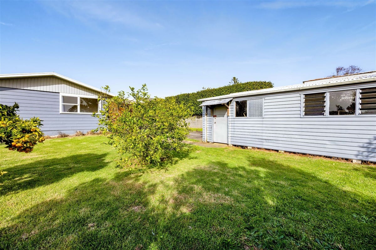 41 Trelawney Crescent, Westown, New Plymouth - Carousel 26