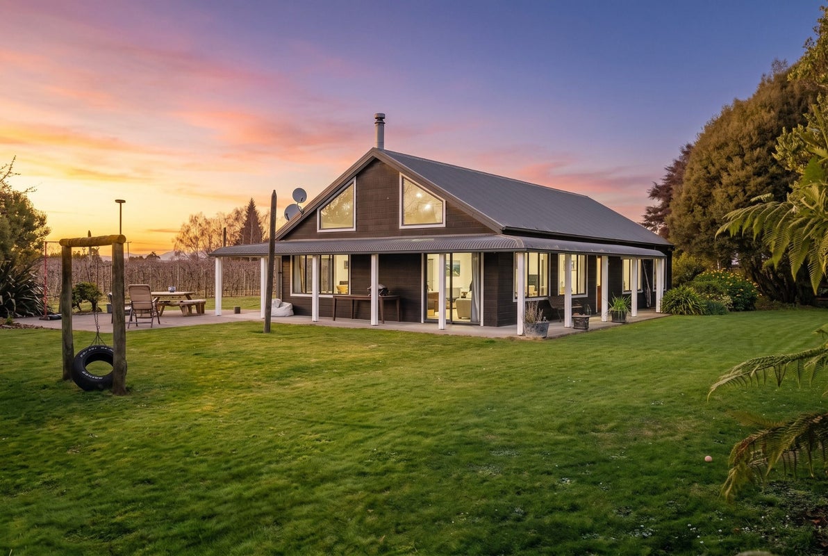 92 Douglas Road, Motueka - Carousel 1